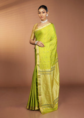 Green Kanjivaram Silk Saree With Blouse Piece