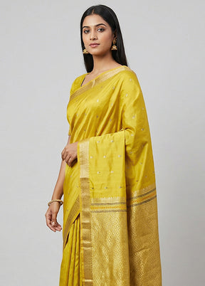 Yellow Kanjivaram Silk Saree With Blouse Piece