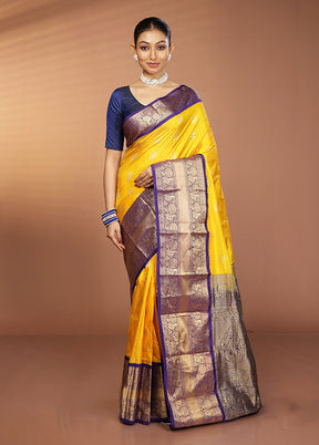 Yellow Handloom Kanjivaram Pure Silk Saree With Blouse Piece
