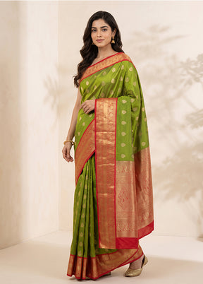 Green Handloom Kanjivaram Pure Silk Saree With Blouse Piece