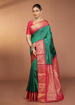Green Handloom Kanjivaram Pure Silk Saree With Blouse Piece