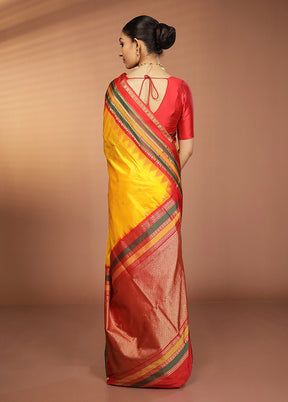Yellow Handloom Kanjivaram Pure Silk Saree With Blouse Piece