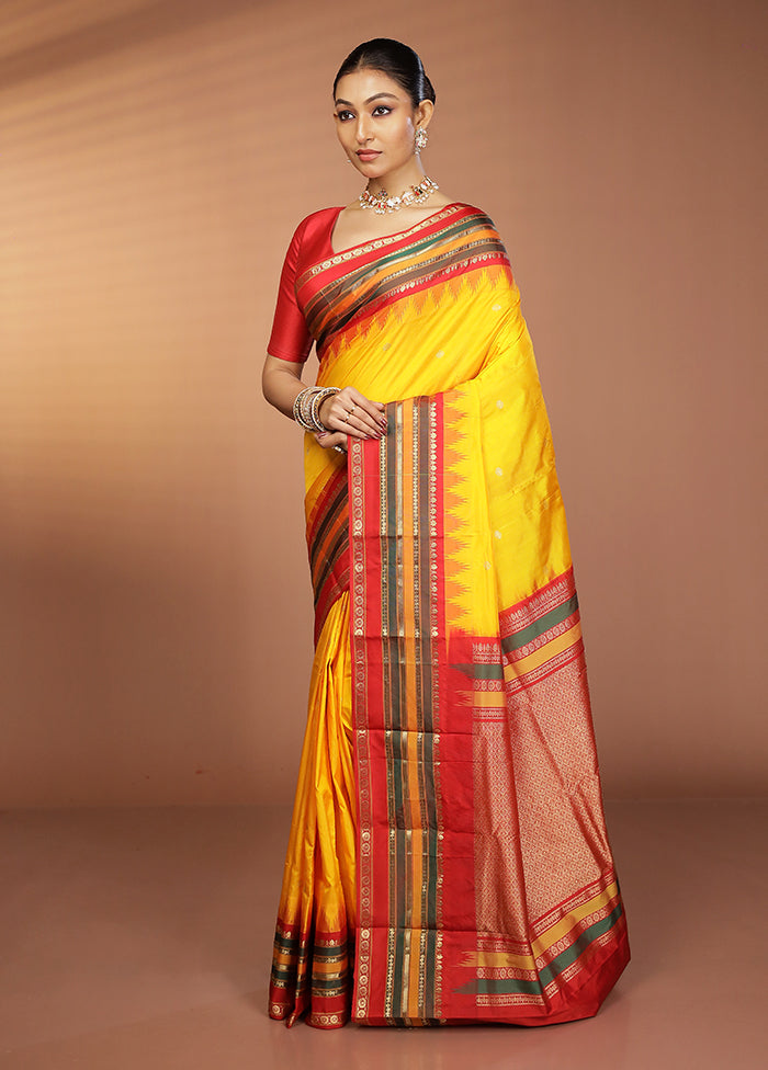 Yellow Handloom Kanjivaram Pure Silk Saree With Blouse Piece