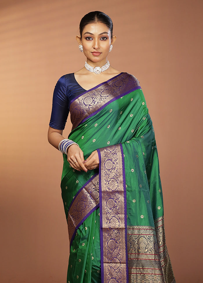 Green Handloom Kanjivaram Pure Silk Saree With Blouse Piece