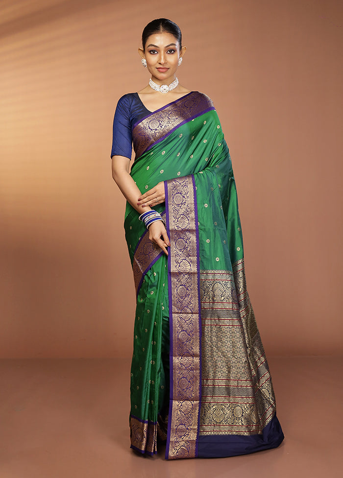 Green Handloom Kanjivaram Pure Silk Saree With Blouse Piece