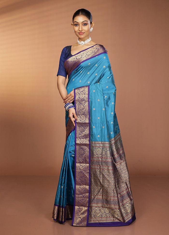 Blue Handloom Kanjivaram Pure Silk Saree With Blouse Piece