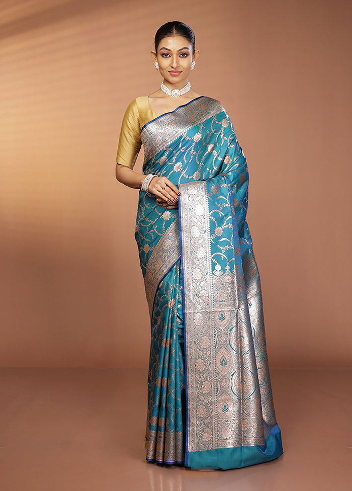 Blue Banarasi Silk Saree With Blouse Piece