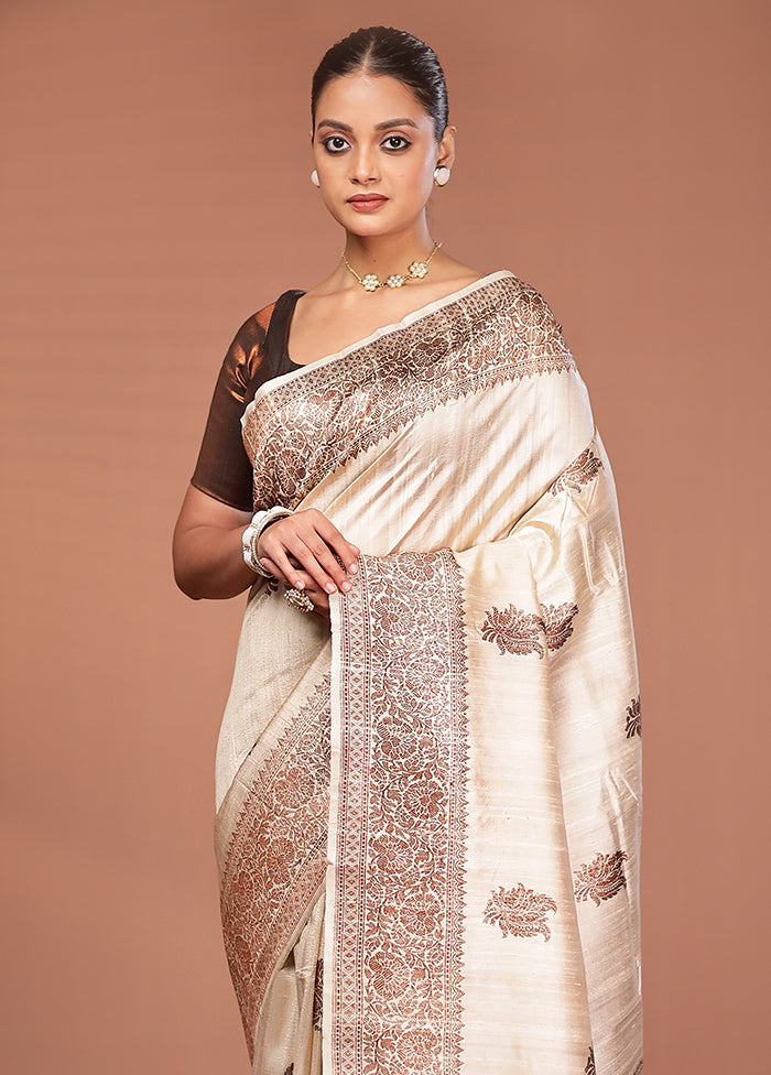 Cream Tussar Pure Silk Saree With Blouse Piece