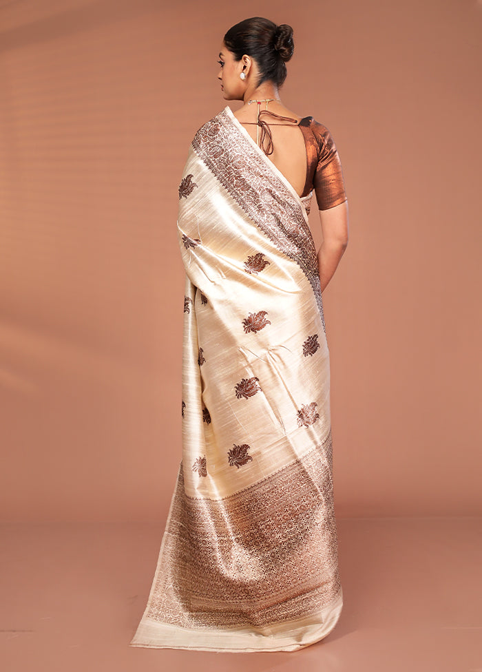 Cream Tussar Pure Silk Saree With Blouse Piece