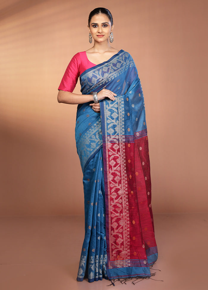 Blue Matka Silk Saree With Blouse Piece