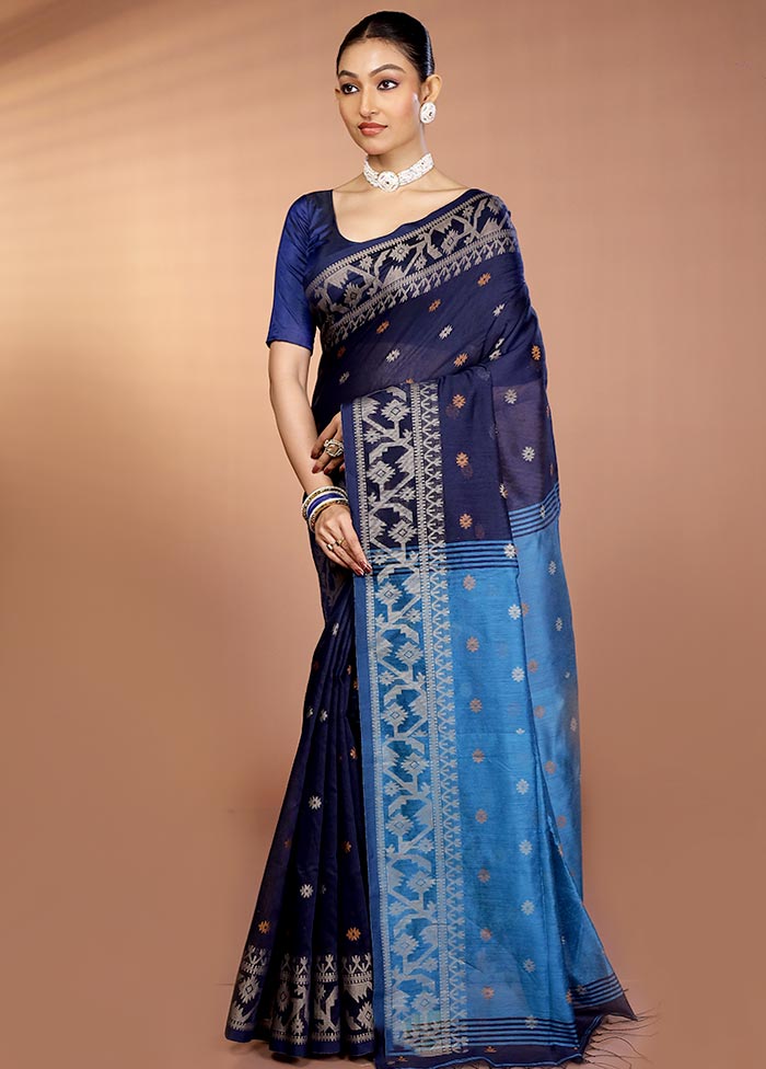 Blue Matka Silk Saree With Blouse Piece