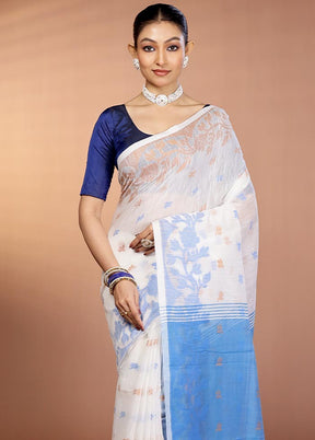 White Matka Silk Saree With Blouse Piece