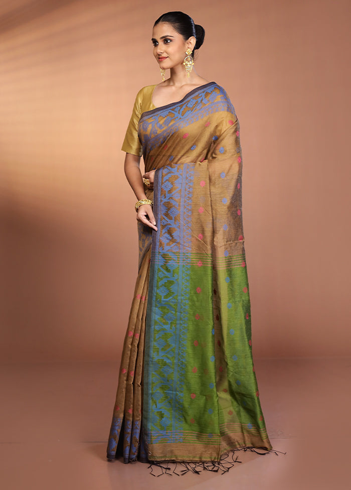 Cream Matka Silk Saree With Blouse Piece