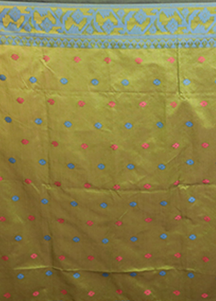Cream Matka Silk Saree With Blouse Piece
