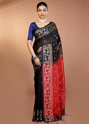 Black Matka Silk Saree With Blouse Piece
