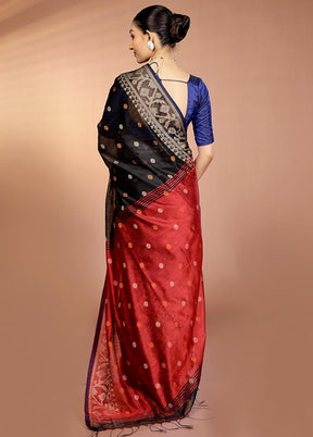Black Matka Silk Saree With Blouse Piece