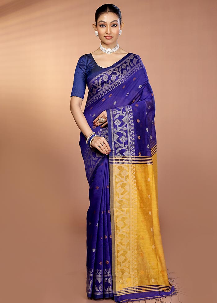 Blue Matka Silk Saree With Blouse Piece