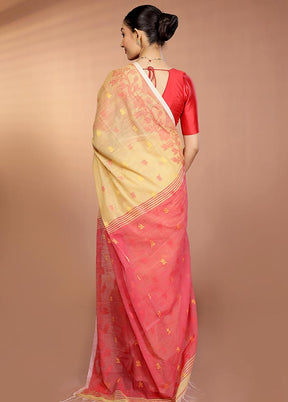 Cream Matka Silk Saree With Blouse Piece