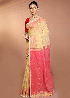 Cream Matka Silk Saree With Blouse Piece