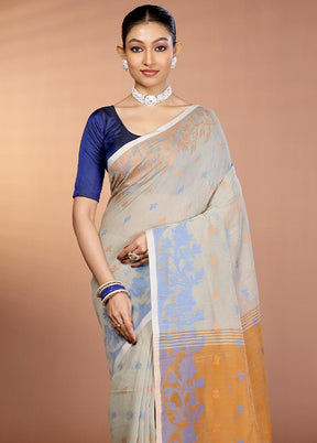 Cream Matka Silk Saree With Blouse Piece