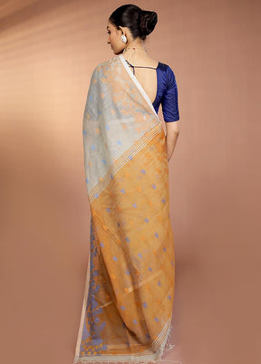 Cream Matka Silk Saree With Blouse Piece
