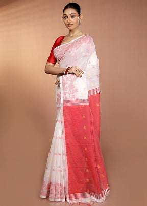 White Matka Silk Saree With Blouse Piece