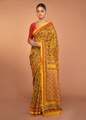 Yellow Chanderi Silk Saree With Blouse Piece