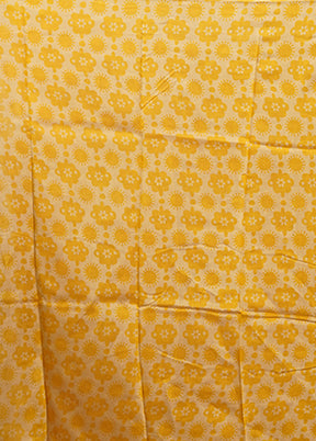 Yellow Chanderi Silk Saree With Blouse Piece