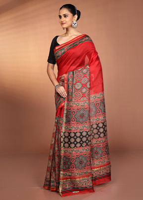 Multicolor Chanderi Silk Saree With Blouse Piece