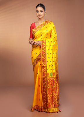 Yellow Handloom Assam Pure Silk Saree With Blouse Piece