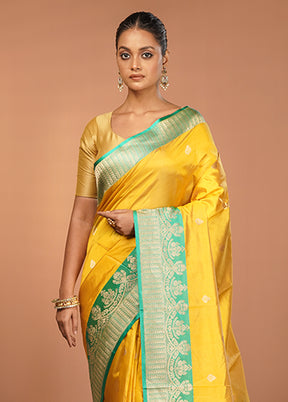 Yellow Handloom Katan Pure Silk Saree With Blouse Piece