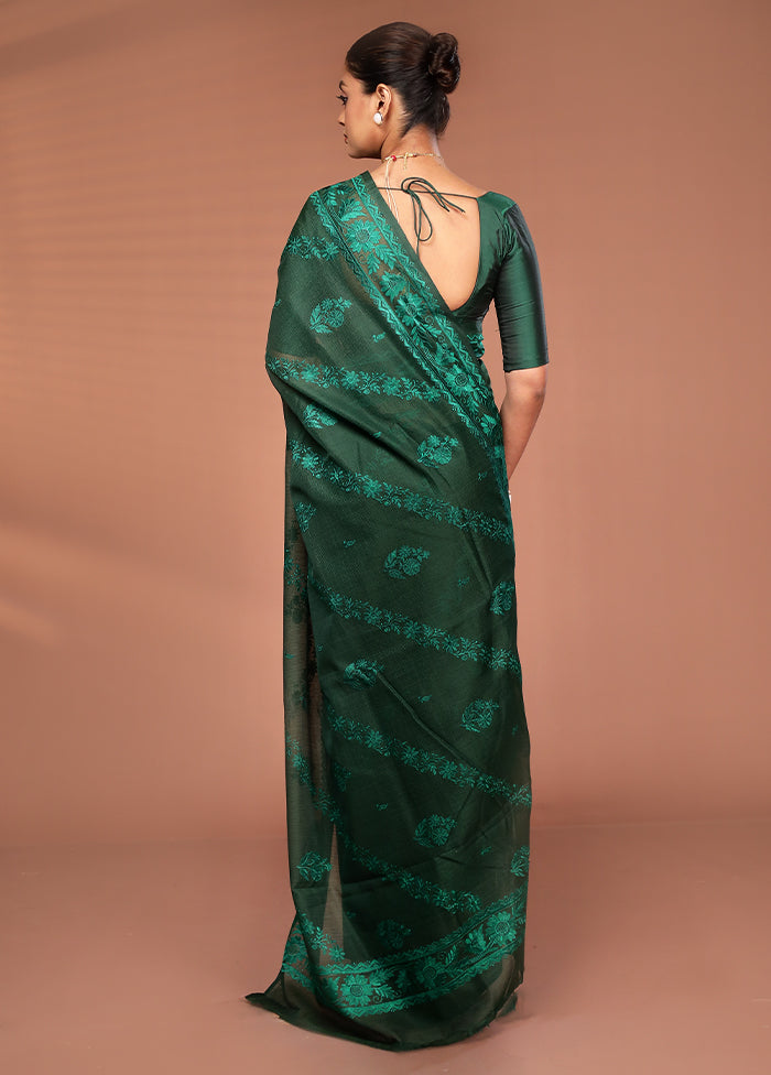 Green Pure Cotton Saree With Blouse Piece