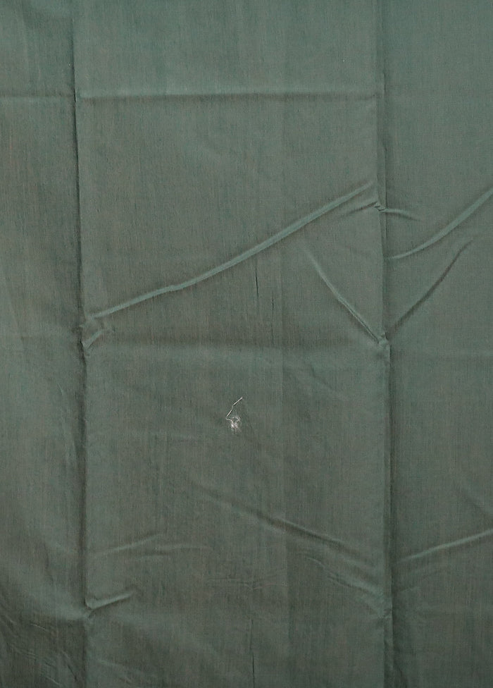 Green Pure Cotton Saree With Blouse Piece