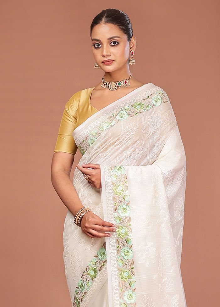 White Pure Cotton Saree With Blouse Piece