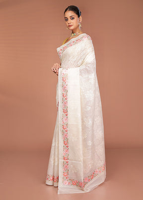 White Pure Cotton Saree With Blouse Piece