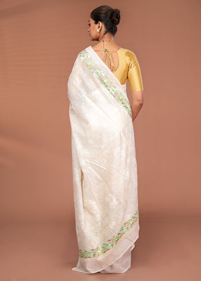 White Pure Cotton Saree With Blouse Piece