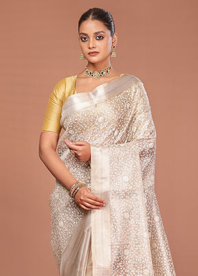 Cream Cotton Saree With Blouse Piece
