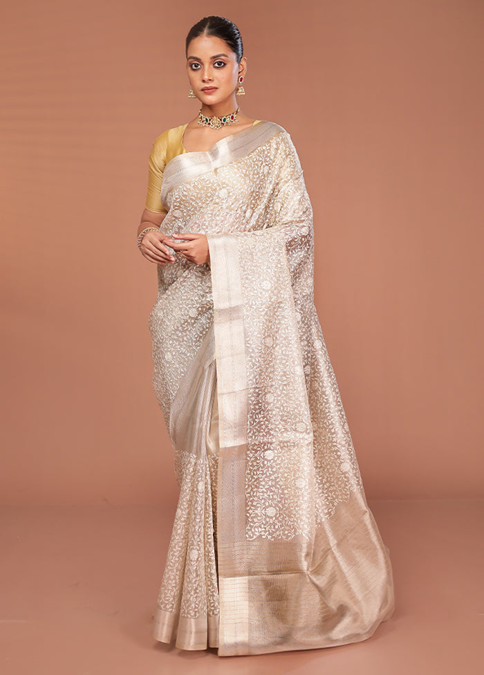 Cream Cotton Saree With Blouse Piece