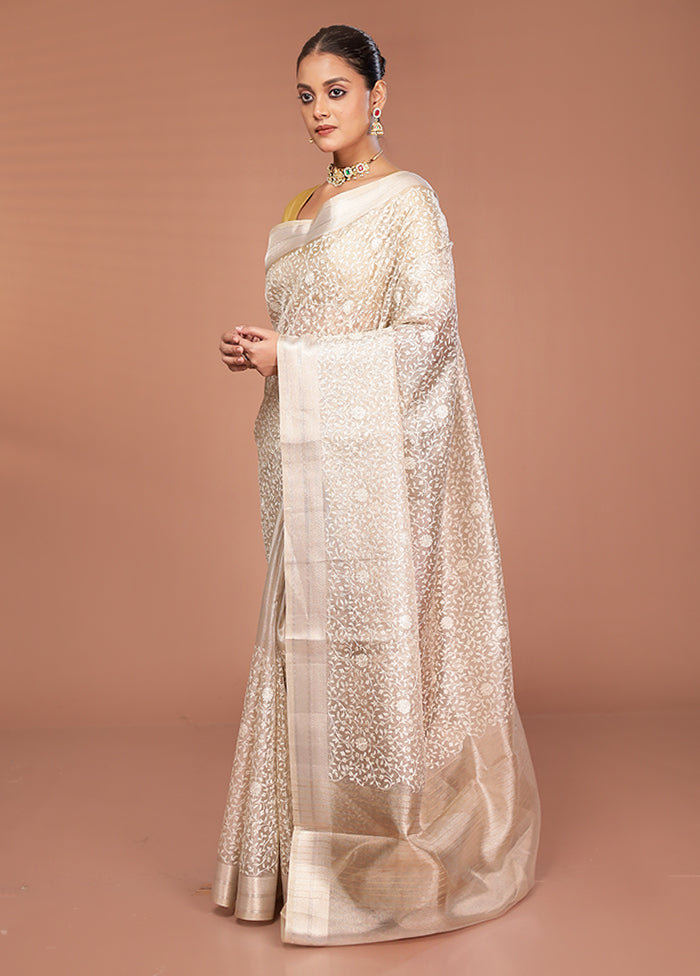 Cream Cotton Saree With Blouse Piece