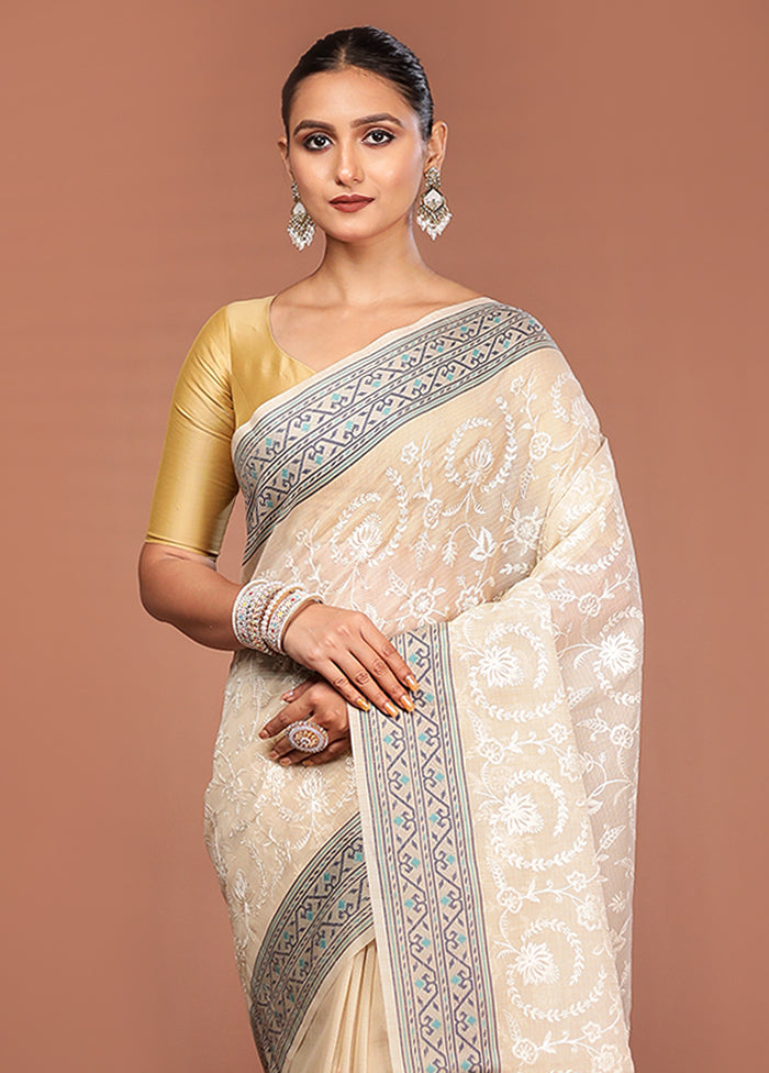 Cream Cotton Saree With Blouse Piece