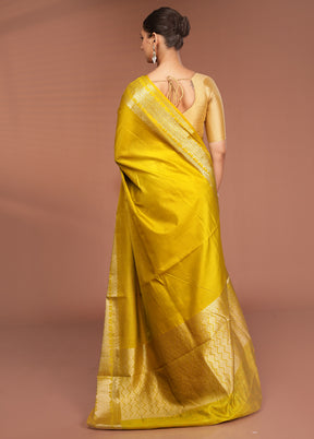 Yellow Kora Silk Saree With Blouse Piece