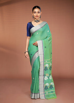 Green Matka Silk Saree With Blouse Piece