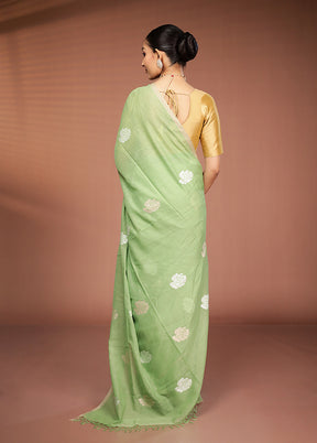 Green Matka Silk Saree With Blouse Piece