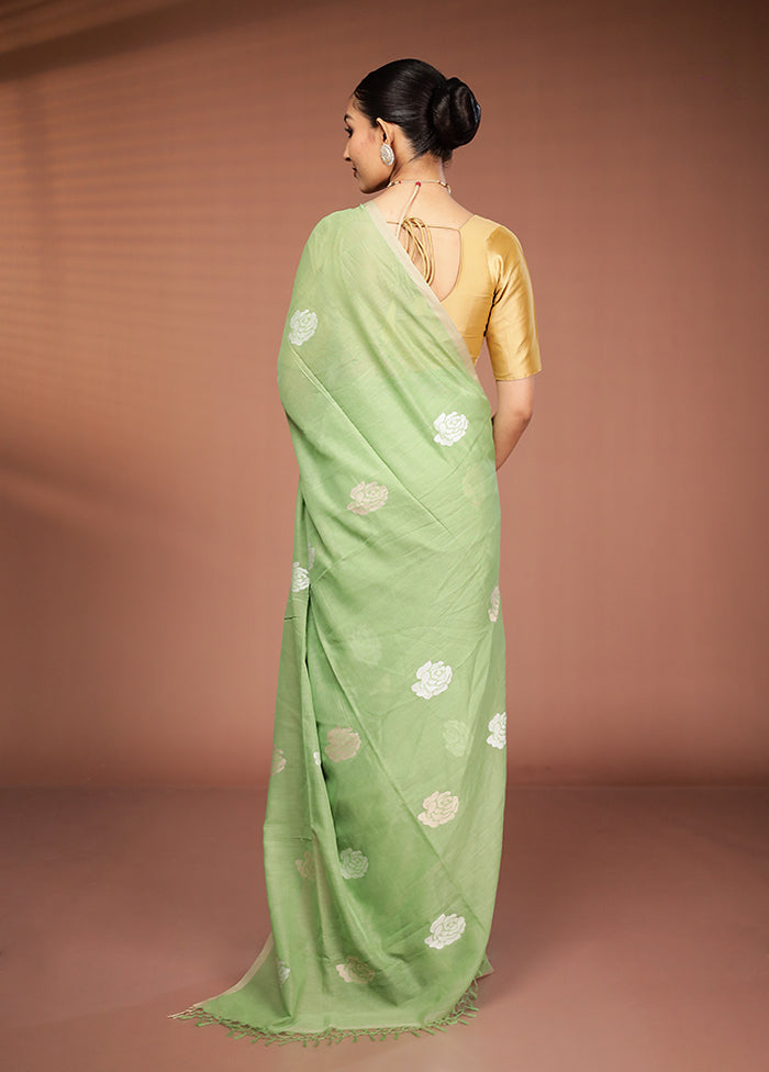 Green Matka Silk Saree With Blouse Piece