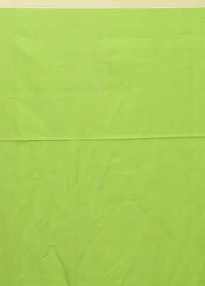 Green Matka Silk Saree With Blouse Piece