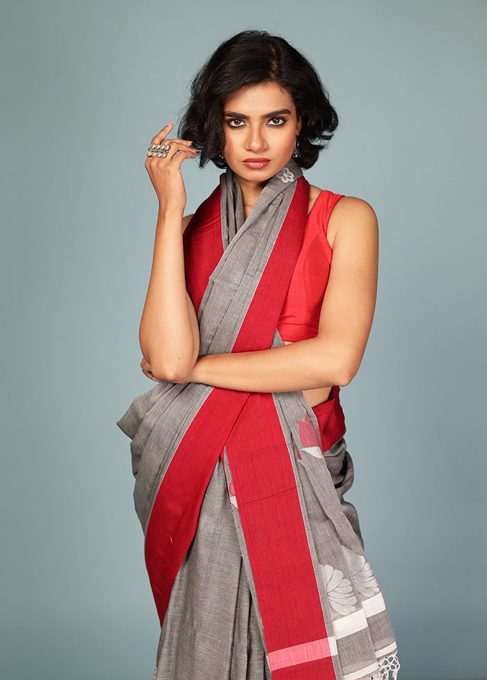 Grey Matka Silk Saree Without Blouse Piece