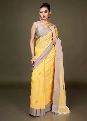 Yellow Matka Silk Saree With Blouse Piece