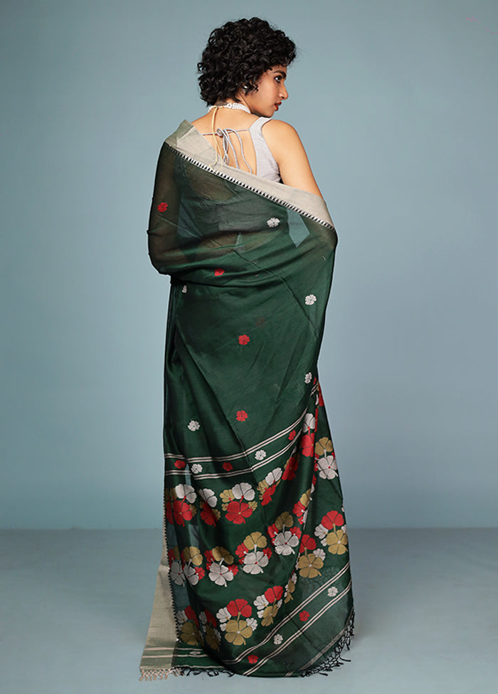 Green Matka Silk Saree With Blouse Piece