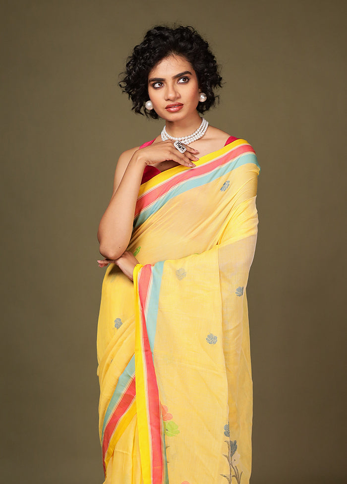 Yellow Matka Silk Saree With Blouse Piece