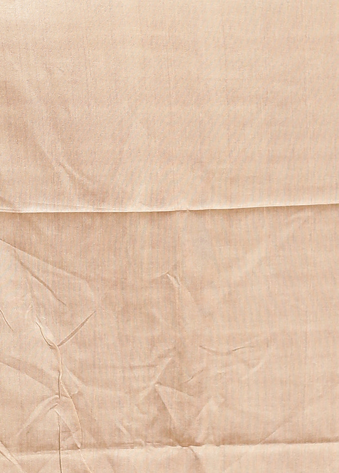 Cream Tussar Silk Saree With Blouse Piece